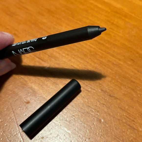NARS Long-wear Eyeliner - Picture 6 of 12